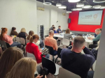 Иркутскому бизнесу разъяснили новые правила оформления вывесок