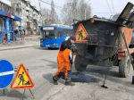 В Иркутске продолжается ямочный ремонт дорог