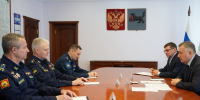 Губернатор Приангарья и заместитель главнокомандующего ВКС России обсудили перспективы развития Суворовского училища - ИА ИркСиб