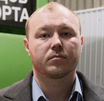 «Чисто зеленые» в городе. Современную мойку для знаменитых НЕФАЗов открыли в муниципальном «Иркутскавтотрансе»
