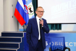 лекцию «политика через призму истории» прочитал для молодёжи андрей южаков в рамках «политзавода» картинки мгер