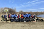 28 тысяч пар перчаток: Иркутск расчищали от мусора в общегородской субботник