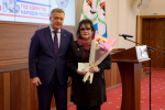 Губернатор Игорь Кобзев поздравил профессора ИРНИТУ Ольгу Железняк с присвоением звания «Заслуженный архитектор России»