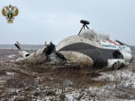 Вертолет новосибирского авиапредприятия опрокинулся при посадке в Коми