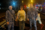В Иркутске сотрудники Росгвардии спасли ребёнка, провалившегося в канализационный колодец