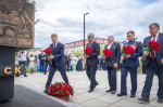 В Северобайкальске открыли памятник строителям БАМа