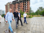 Депутаты думы Иркутска вместе с мэром города осмотрели сквер &amp;quotИрис&amp;quot Пресс-служба думы Иркутска