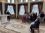 Специалисты отдела по Иркутскому району службы ЗАГС Иркутской области поздравили Анкудиновых Олега Леонидовича и Галину Ивановну золотым юбилеем (50 лет) семейной жизни