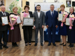 Губернатор обсудил с педагогами профориентацию школьников