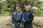 В Забайкалье дознаватель поймала на улице должника из федерального розыска