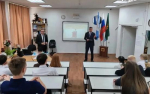 Депутат ЗС Денис Ягодзинский присоединился к проекту ангарских молодежных активистов «Верный путь»